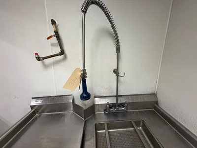 Used _UNKNOWN_ _UNKNOWN_ Dishtables Georgia US | Auction Management Corporation #1548533