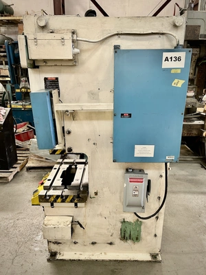 Used 1983 KOMATSU PRESSES KOMATSU OBS45-3 PRESS O.B.I. Presses | Alma Machinery #898934