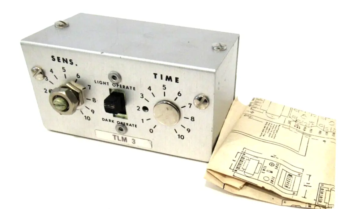NEW CUSTOM INDUSTRIAL CONTROLS TLM 3 MODULAR LOGIC