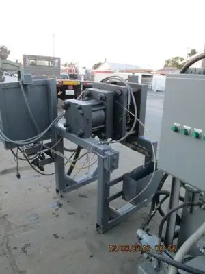 150 Ton, Hydraulic Press Stand w/ expensive 25 HP power unit