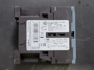 9 Amp, 3 Pole, 2 NO + 2 NC, 24 VAC Coil Contactor 3RT2516-2BB40