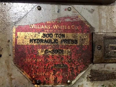 USED WILLIAMS WHITE & COMPANY WILLIAMS WHITE & COMPANY CUSTOM PRESS