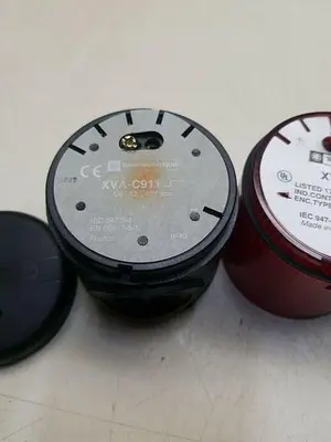 USED TELEMECANIQUE XVA-LC3