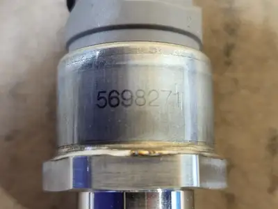 NEW CUMMINS 5698271