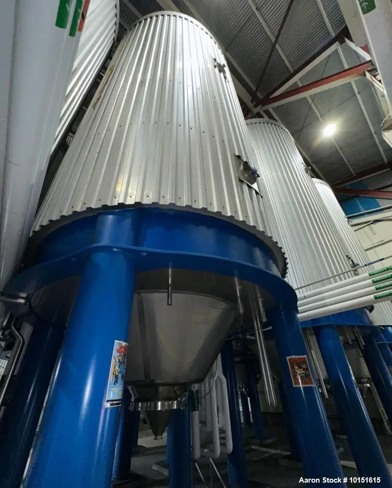 Ziemann Bauer 9,300 Gallon Glycol Jacketed Fermentation Tank