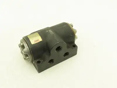 ARO Ingersoll Rand K213PS Directional Control Valve 3/8"NPT 5-Port 4-Way 2-Pos
