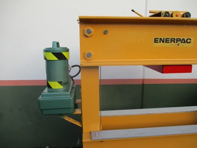 75 Ton, Enerpac, hydraulic H-frame press, table hoist