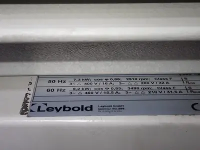 USED LEYBOLD SP250