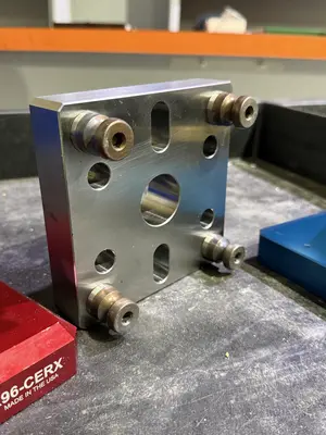 5th Axis Quick Change Fixture Plate With 5th Axis R96-DM25 Riser Plate With a 5th Axis DM25 Dovetail