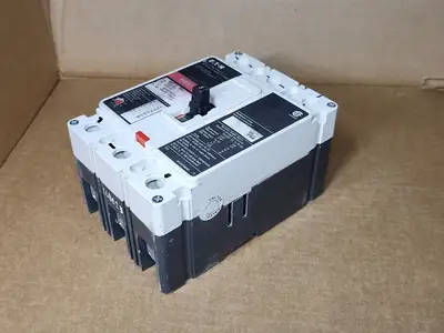 USED EATON HMCPS003A0C