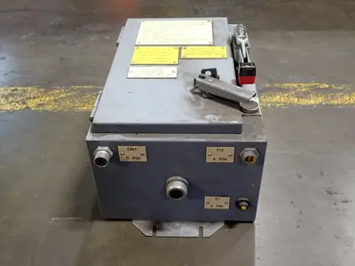 USED 2002 SQUARE D ECS1086