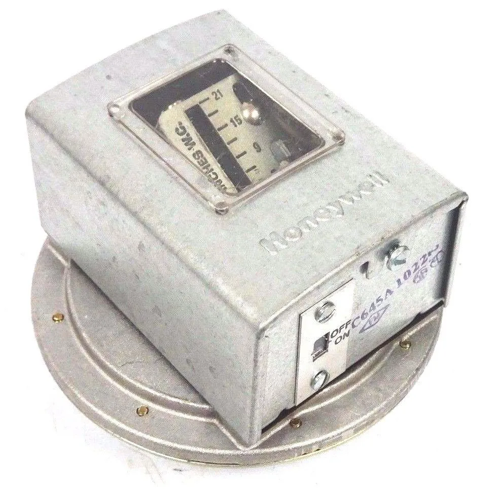 NEW HONEYWELL C654A1022 VALVE