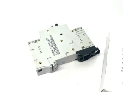 New | in-Stock Phoenix Contact Miniature Circuit Breaker 0902072 Circuit Breakers Michigan US | Maverick Industrial Sales #1398650