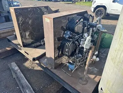 USED L & M CNG COMPRESSORS 05018EG3E326T-W22