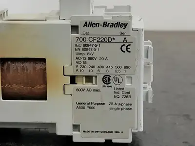 USED ALLEN-BRADLEY 700-CF220D
