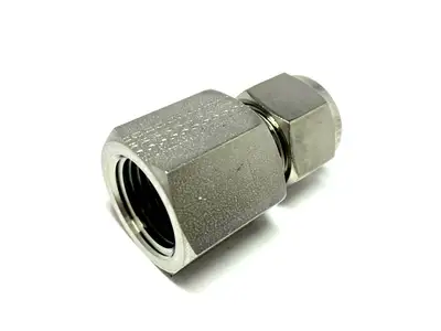 USED PARKER STEEL TUBING ADAPTER