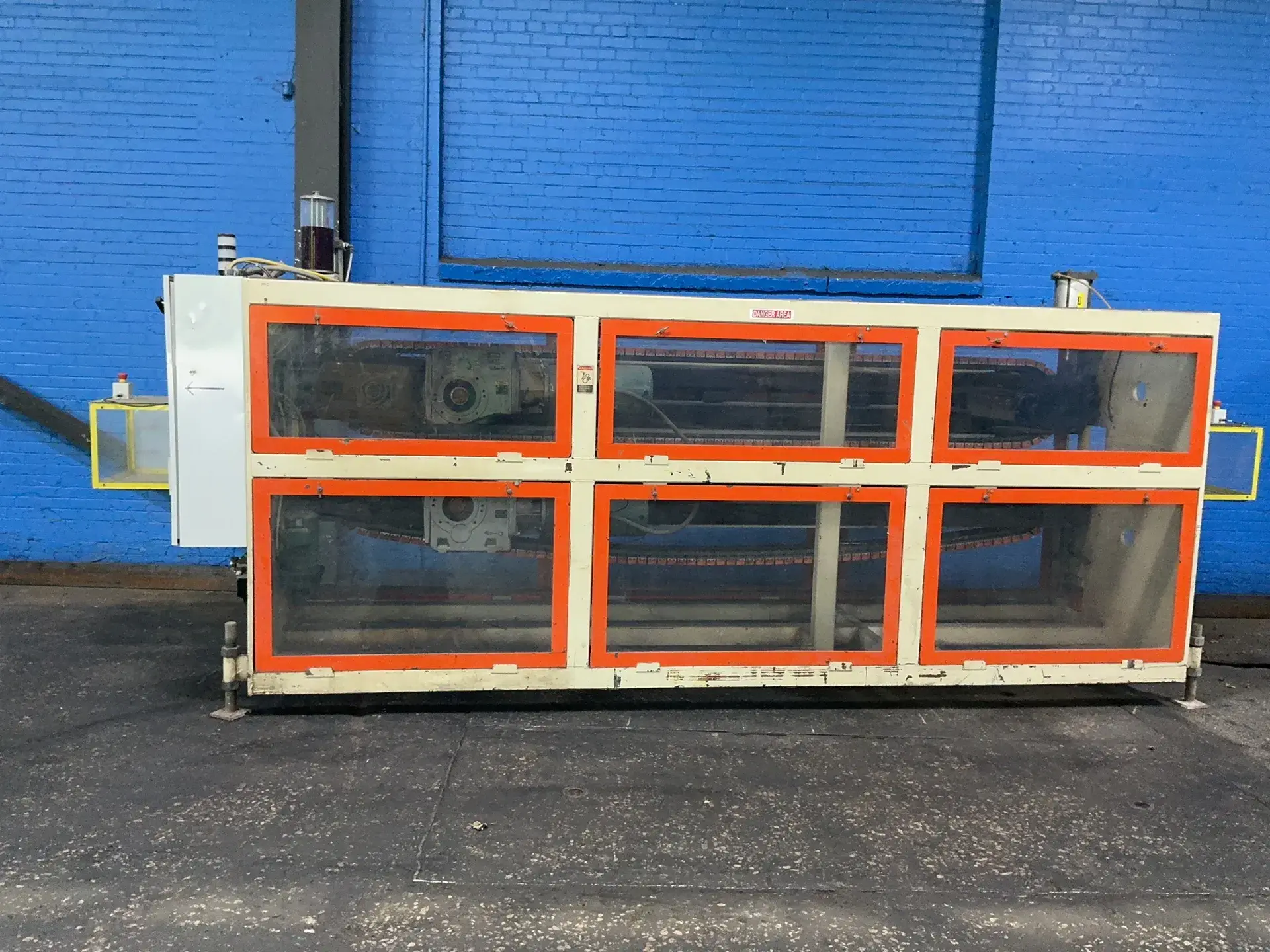Used 2001 OEM PV2/8108F Misc Plastics Equipment Ohio US | HGR 24 #1147870