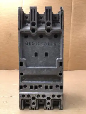 Westinghouse MARK 75 HF4015 15A 3 Pole High Frame Circuit Breaker 600VAC