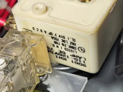 USED SQUARE D 8536SC03