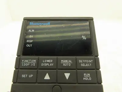 Honeywell DC330B-EE-000-12-000000-00-0 UDC3300 Digital Temperature Controller