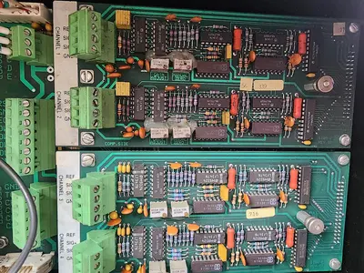 Used LINK ELECTRIC & SAFETY 1100-4CH Interface Monitors Michigan US | Midwest Press and Automation #1345127