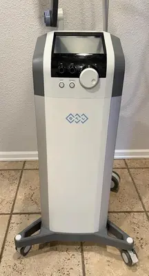 Used 2015 BTL VANQUISH ME MAXIMUM ENERGY RF SYSTEM WITH ABDOMEN AND THIGH APPLICATOR Medical Equipment - Other Oregon US | Midwest Medical #1467849