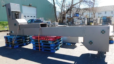 USED RBM Z BUCKET LIFT LH 300 SW CSI