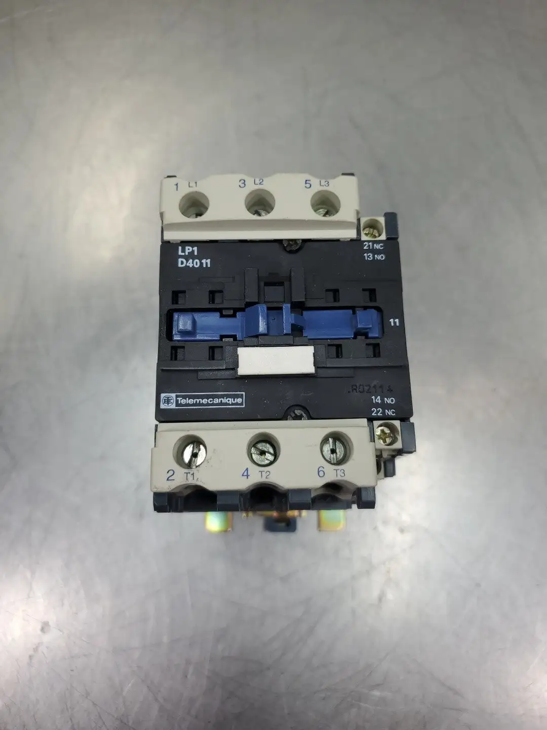 USED Telemecanique LP1D4011 Contactor, 230-600V, 60A