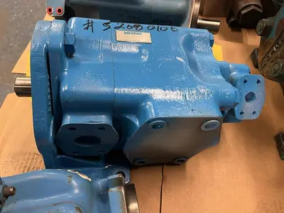 Used VICKERS 4520V50A8-1CC22 Hydraulic Pumps Ohio US | Surplus Asset Holdings #1225967