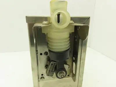 Ecolab GR-720 CentraMatic Detergent Chemical Soap Dispensing Pump 120VAC