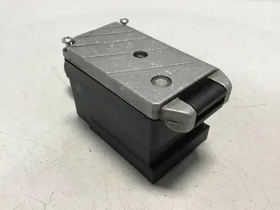 USED BOSCH 0 811 405 143