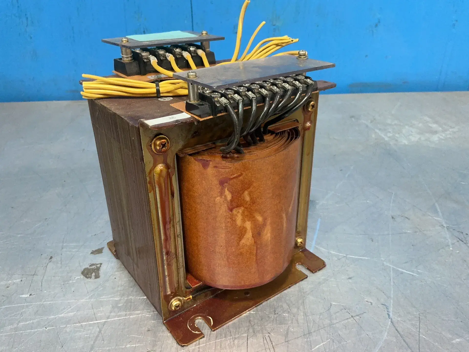 Used YASAKAWA 6425456 Transformers Ohio US | HGR 24 #1316505