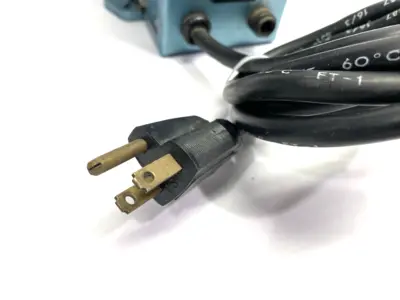 USED STACO VARIABLE AUTOTRANSFORMER