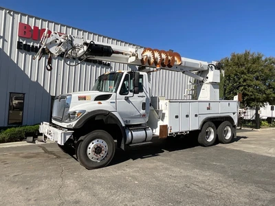 Used 2013 INTERNATIONAL 7500 Bucket (boom) trucks California US | Big Truck & Equipment #1412248