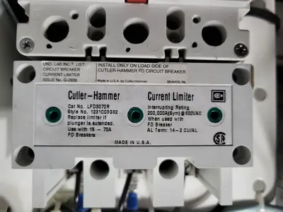 Used EATON SVX005A1-5A4N1 Switchgears British Columbia CA | Lenmark #240332