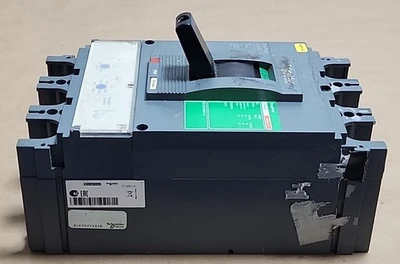 USED Schneider Electric LV540306