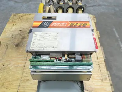General Electric Adjustable Speed Drive 50Hp 3PH 340VAC 345A