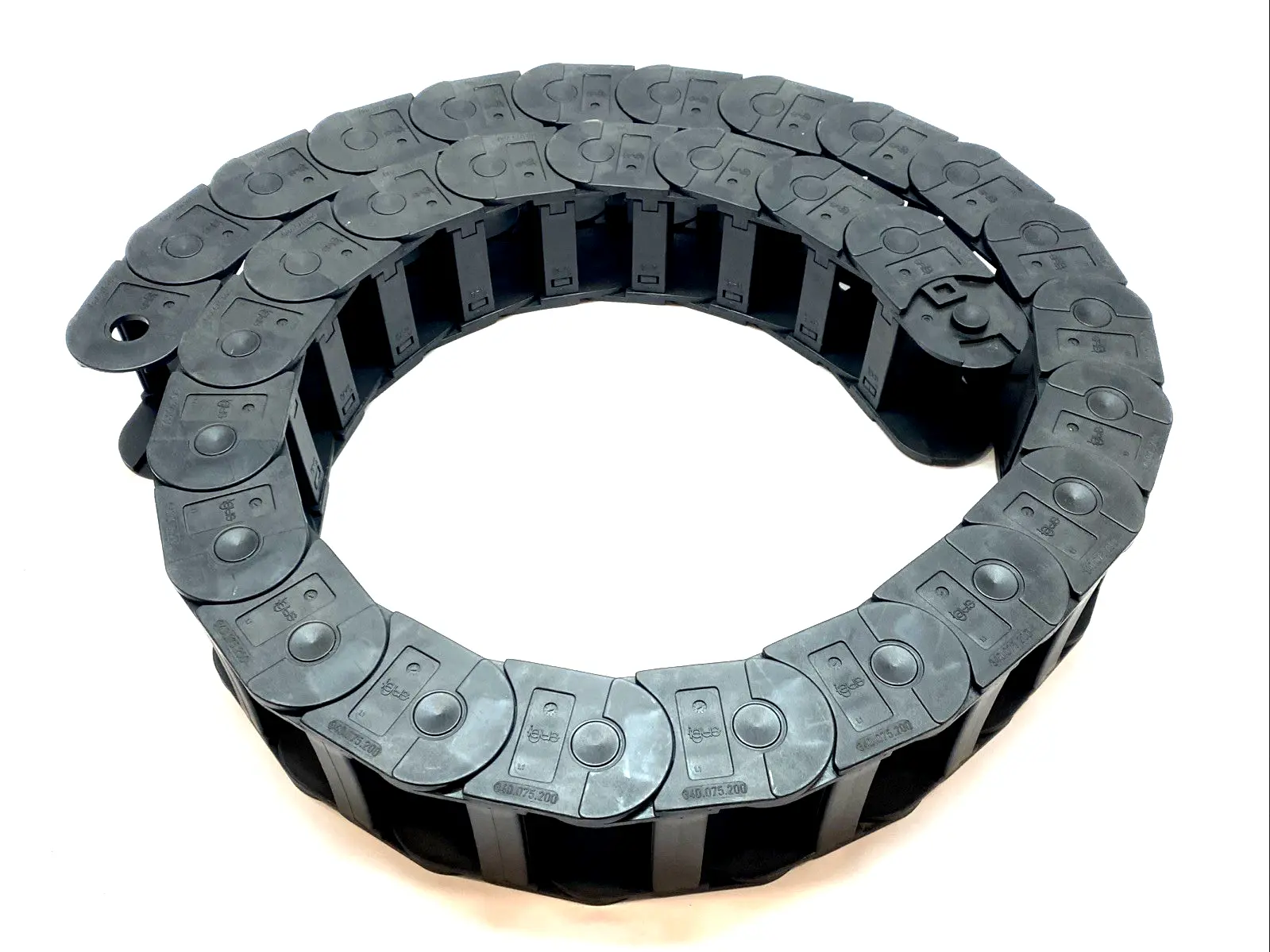 USED IGUS E-CHAIN CABLE CARRIER
