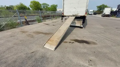 2015 INTERNATIONAL 4300 SBA 4X2 BOX TRUCK Highway Tractors | Platinum Group (16)