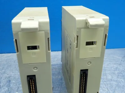 USED OMRON C200HOD212