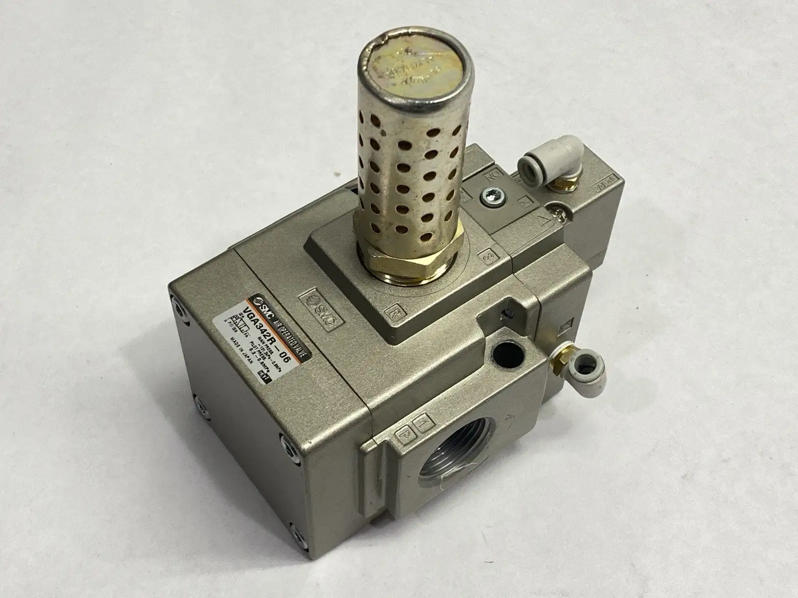 VGA342R-06 | SMC  Pneumatic External Pilot Valve - Used