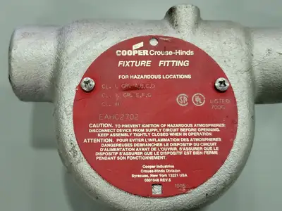 USED CROUSE-HINDS EAHC2702