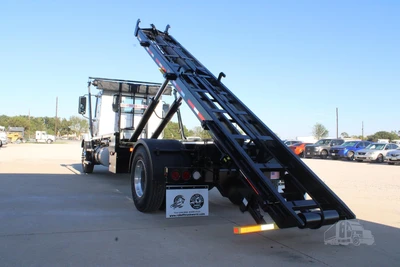 New | in-Stock 2025 MACK MD6 Rolloff Trucks Texas US | Roll Off Truck World #1491916