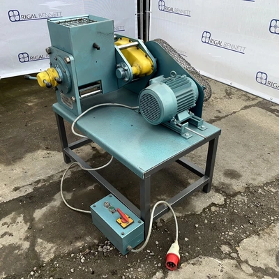 Desmet Rosedowns Mini 40 Screw Press Oil Expeller