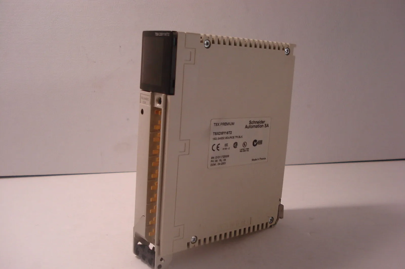 USED TELEMECANIQUE MODICON TSXDSY16T2