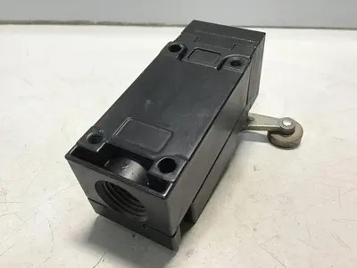USED SQUARE D 9007-AEQ2699
