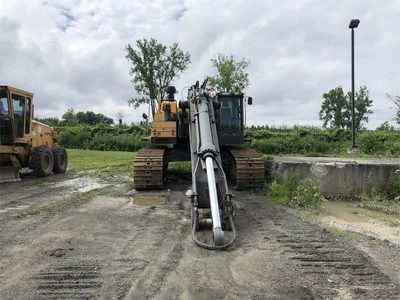 Used 2011 VOLVO EC700CL Crawler Excavators | Abele Tractor #1342879