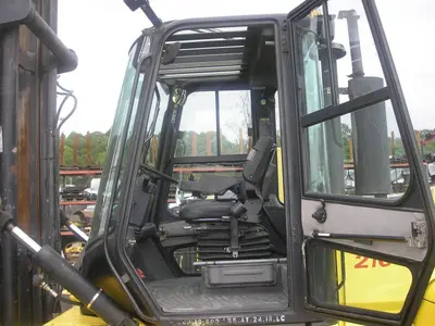 USED HYSTER Internal Combustion Forklifts: Pneumatic Tire