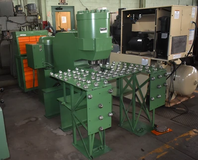 WHITNEY (W.A.) 817-333 Hydraulic & Molding Presses | Mohawk Machinery (4)