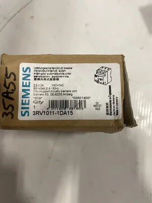 Siemens 3RV1011-1DA15 3 Pole Manual Motor Starter 2.2-3.2A 1NO+1NC -NIB